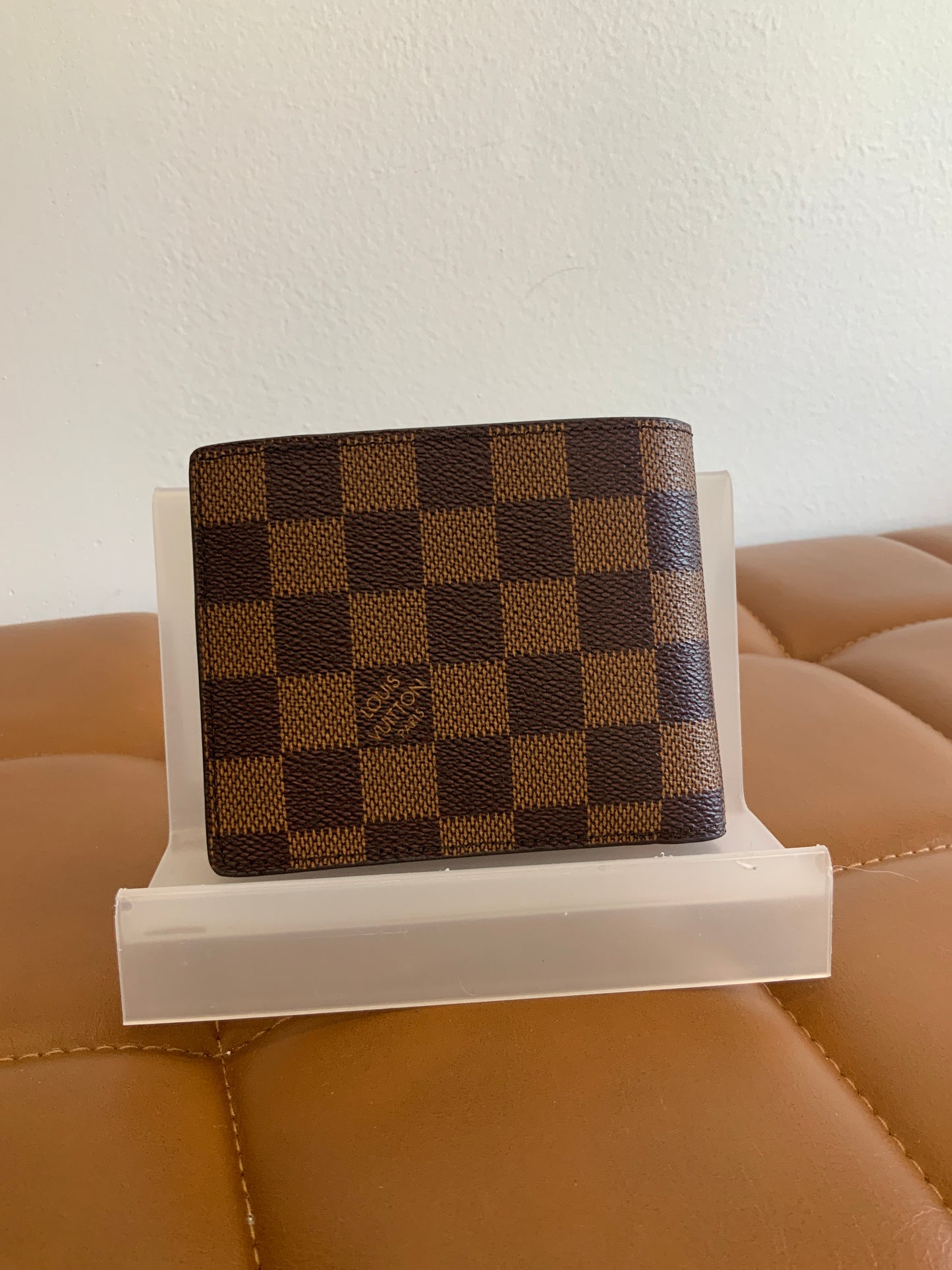 Medium Quality Luxury Wallet