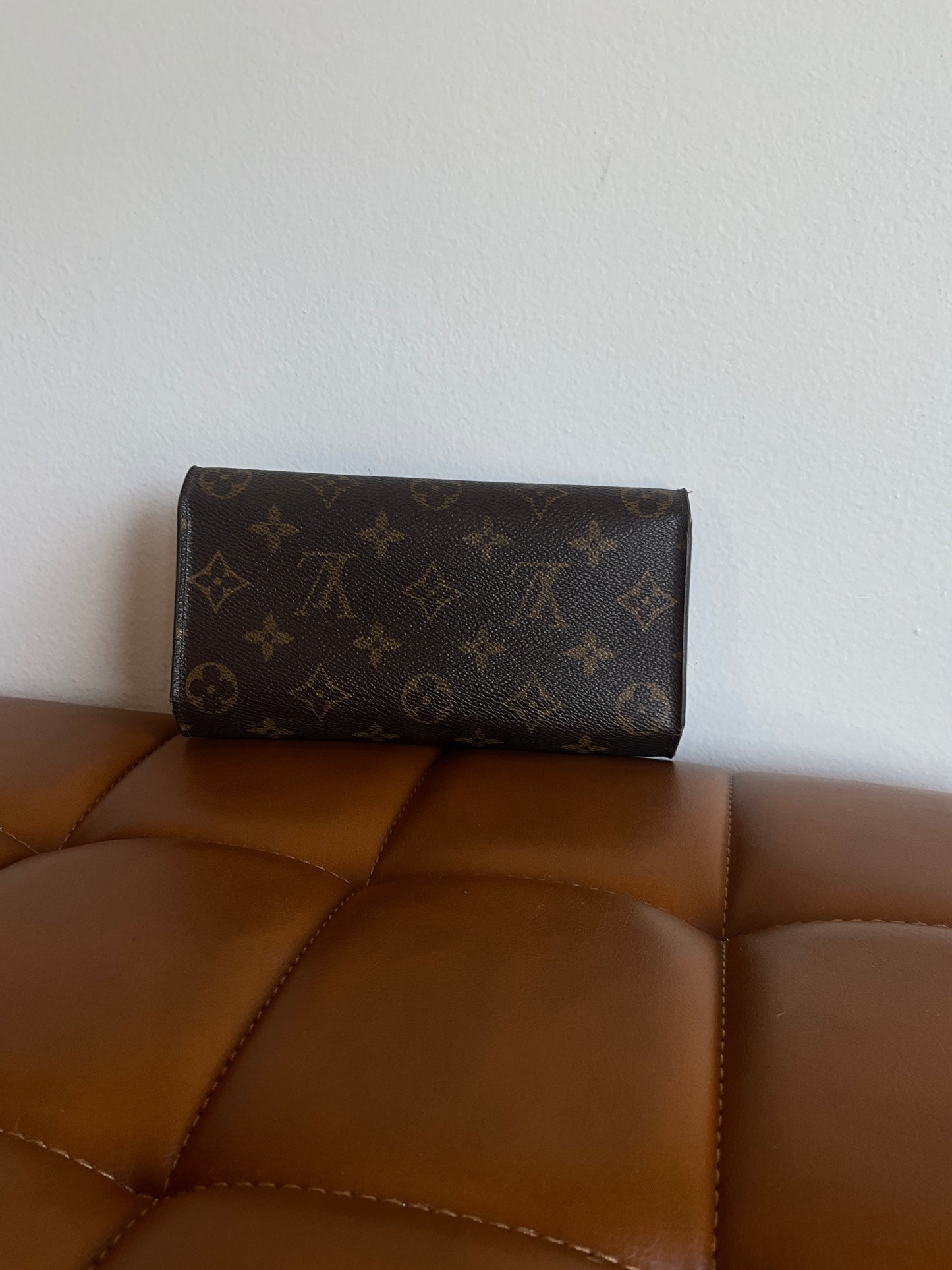 USED Luxury authentic Louis Vuitton wallet