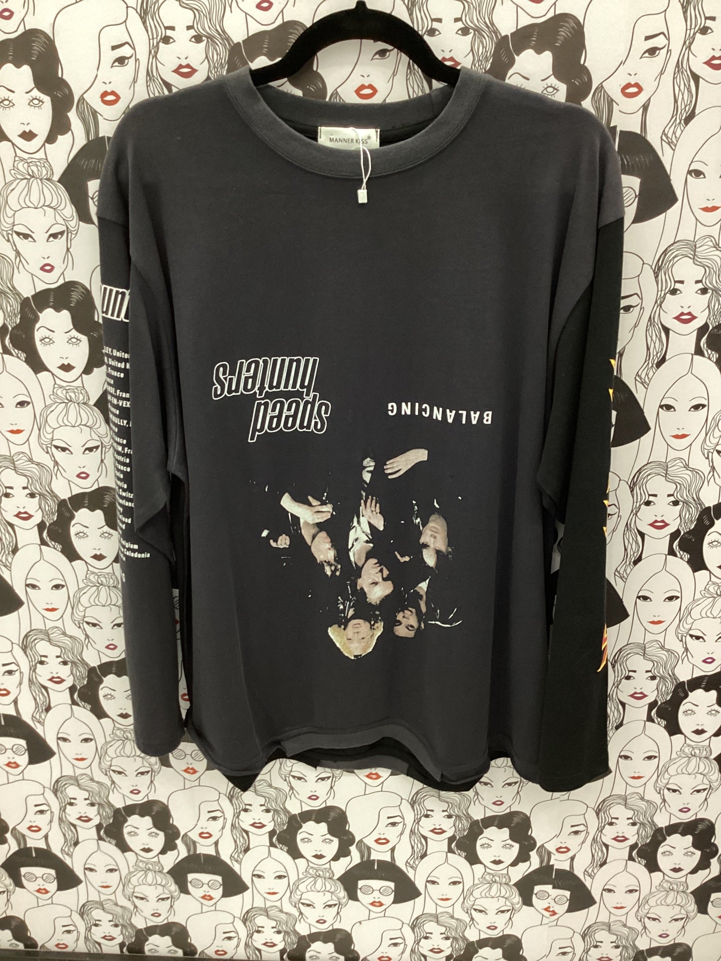 Luxury oversized graphic long sleeve