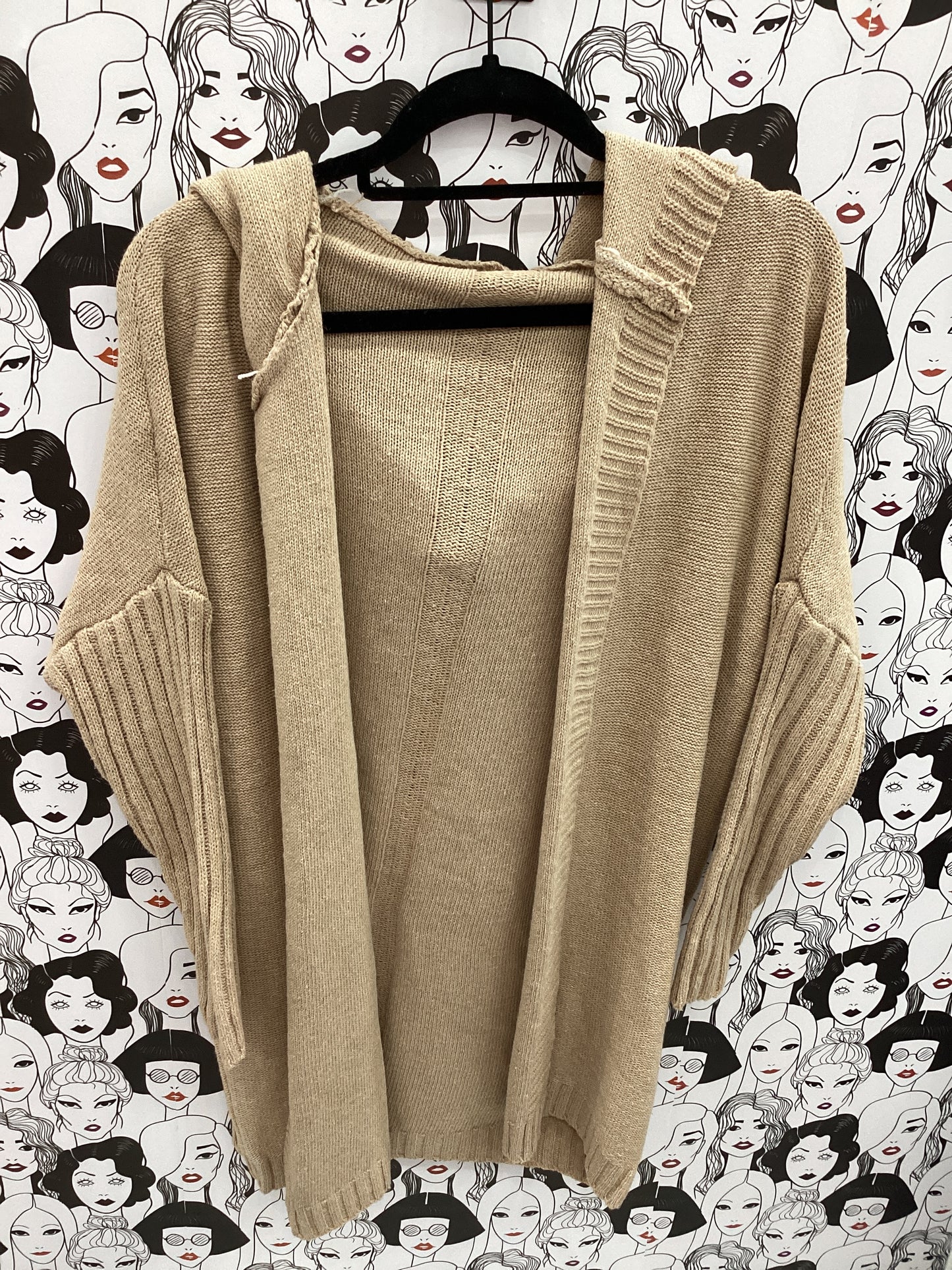 Knit cardigan medium