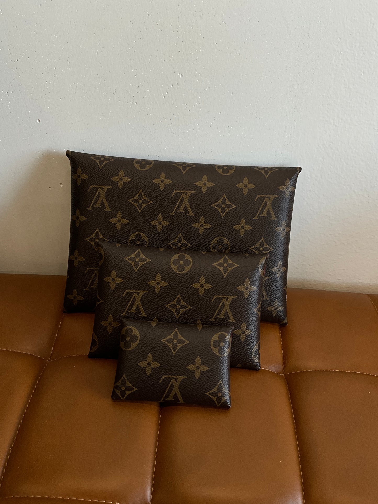 Luxury clutch