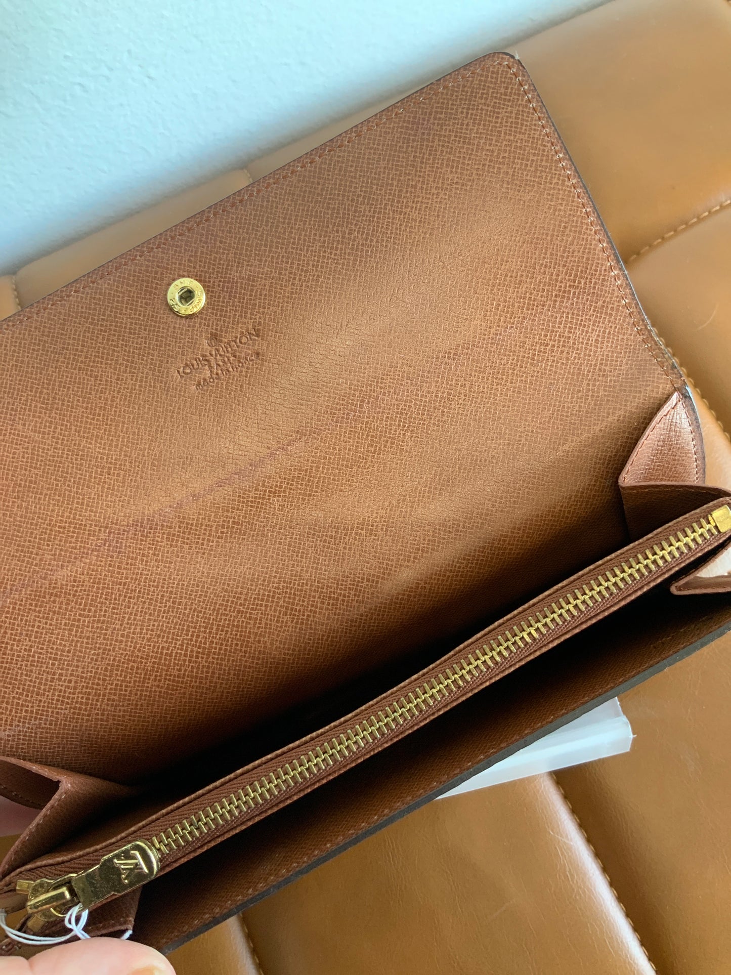USED Authentic Louis Vuitton wallet