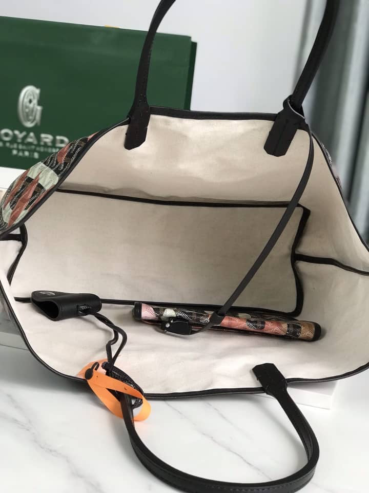 LUXURY BAG