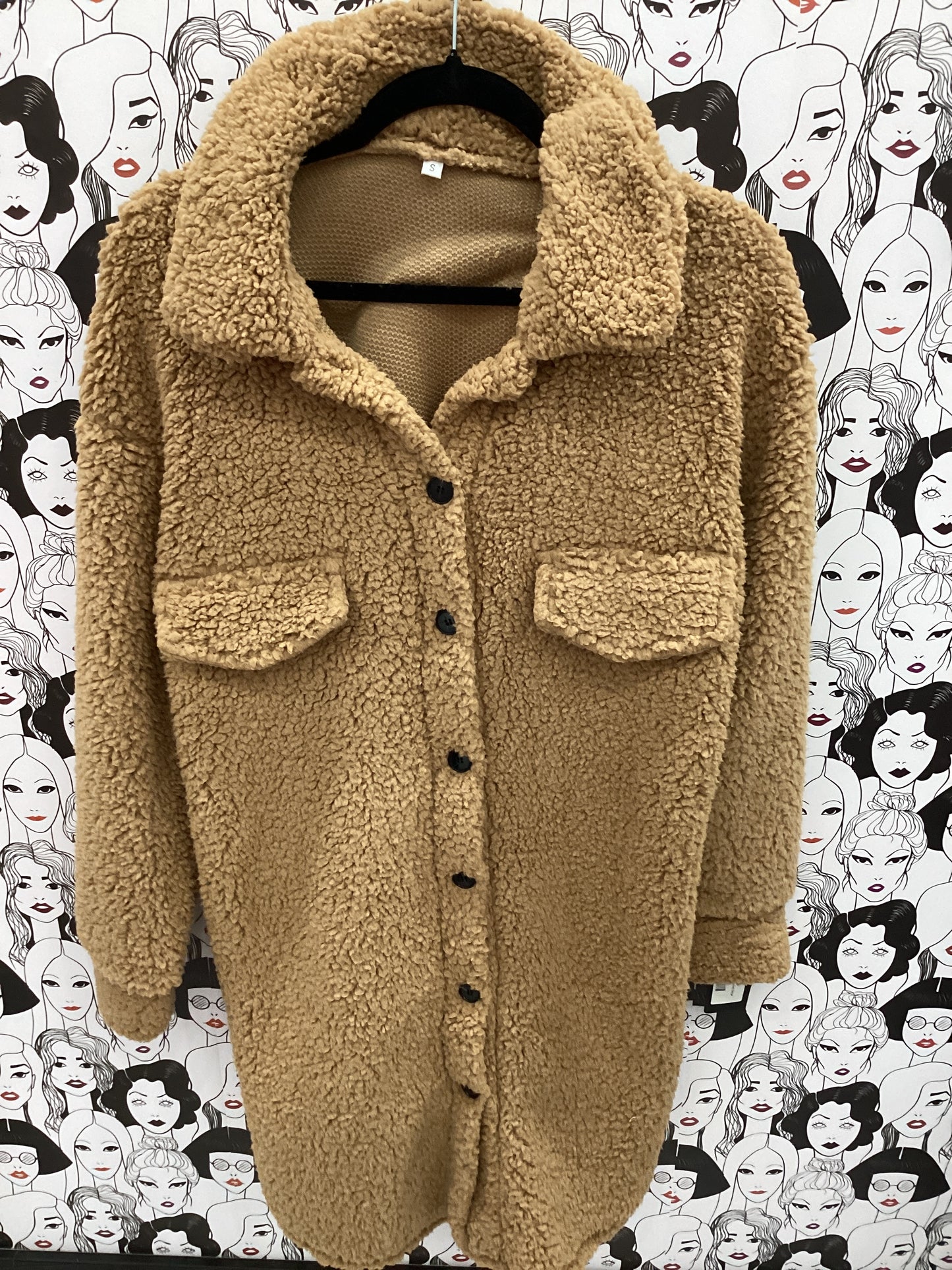 Sherpa fleece overthrow