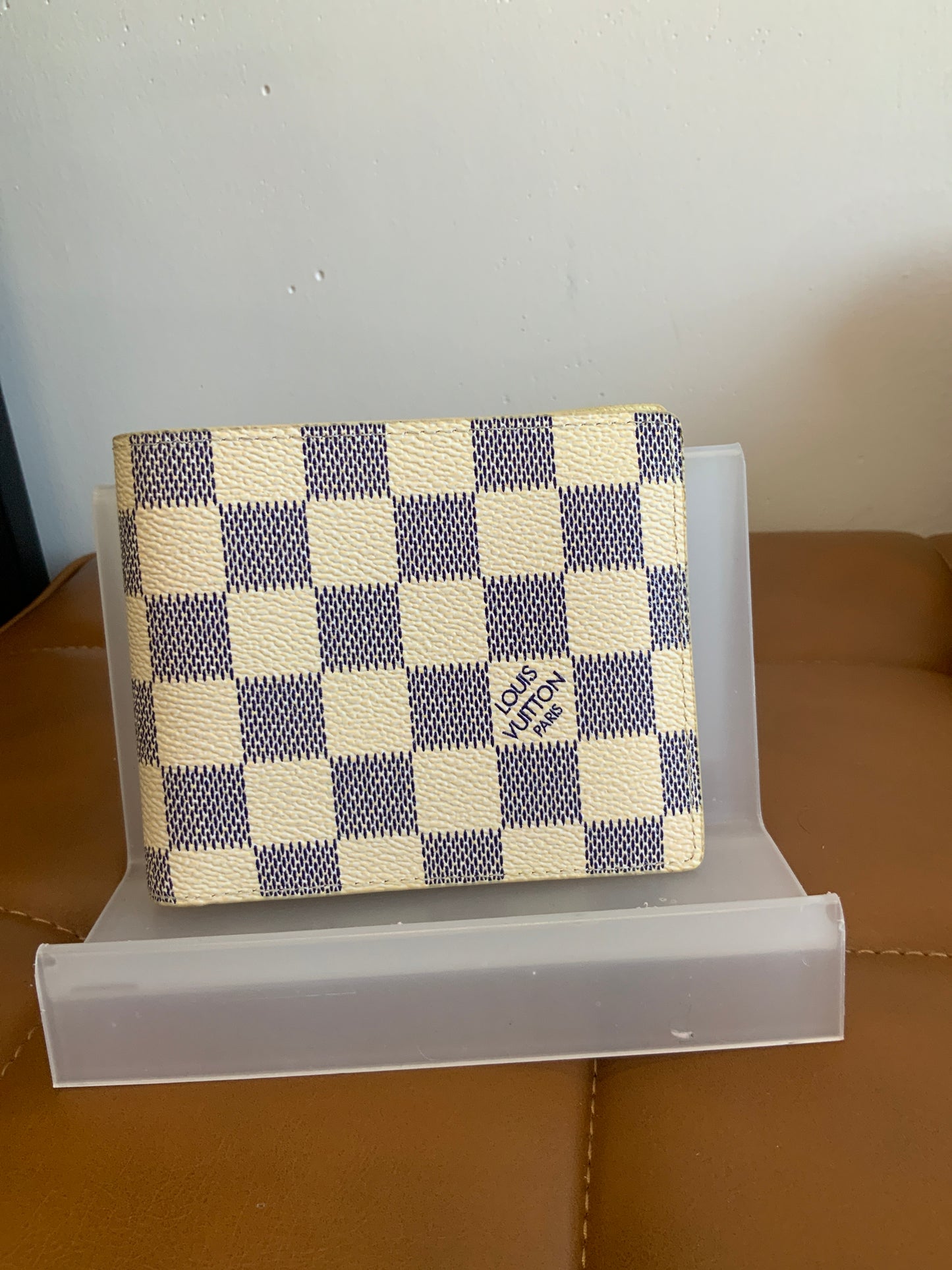 Medium Quality Luxury Wallet