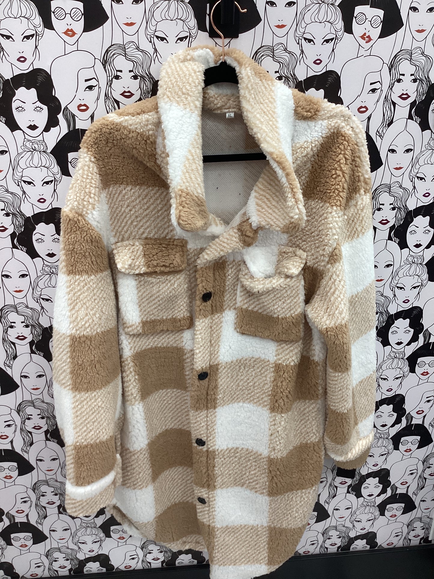 Sherpa fleece overthrow