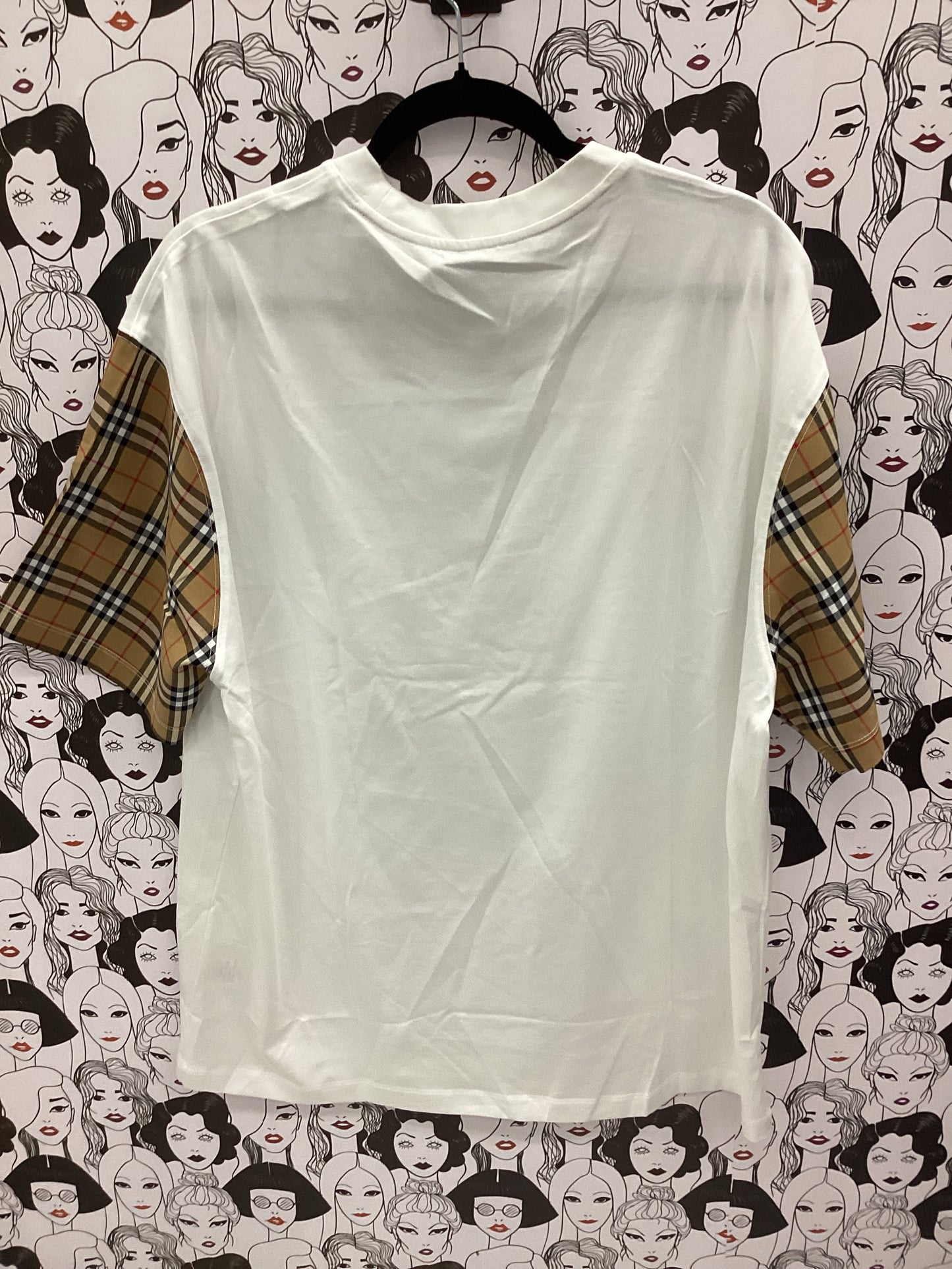 Luxury unisex BB tee