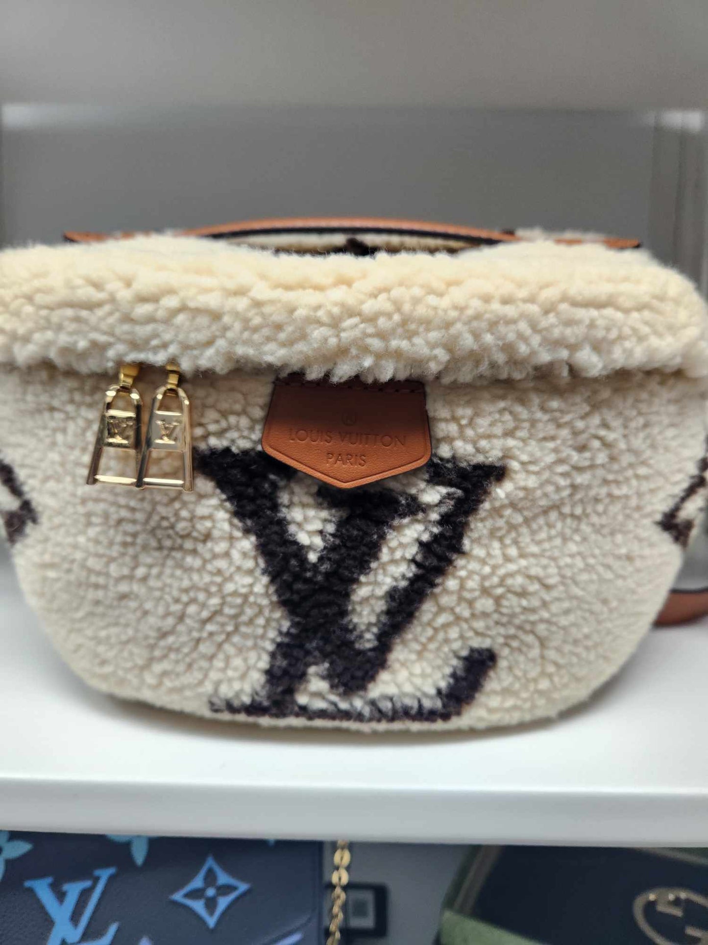 LV Bumbag Sherpa