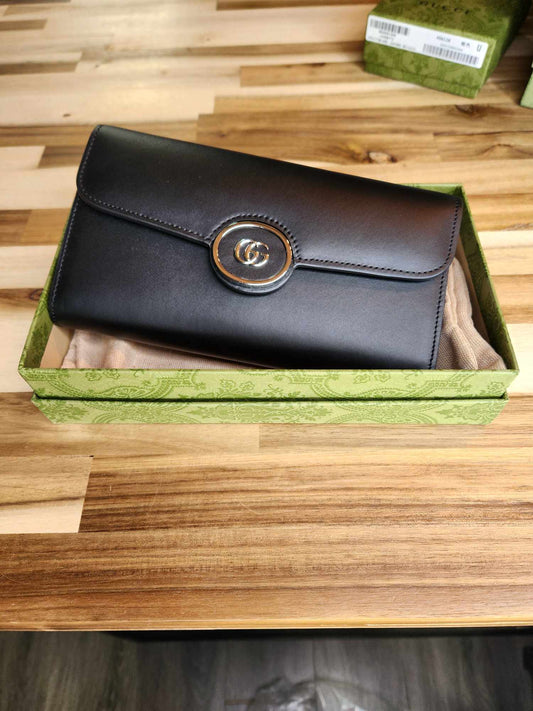 G.G Black/Silver Wallet