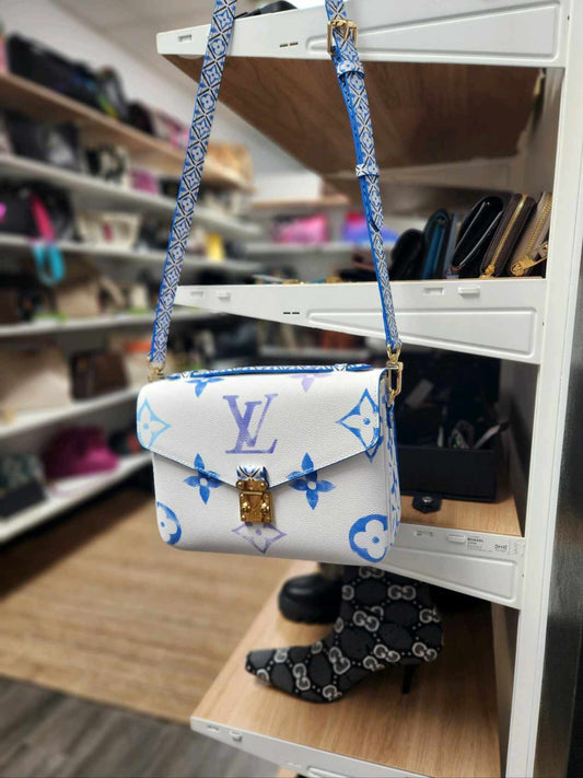 LV Metis