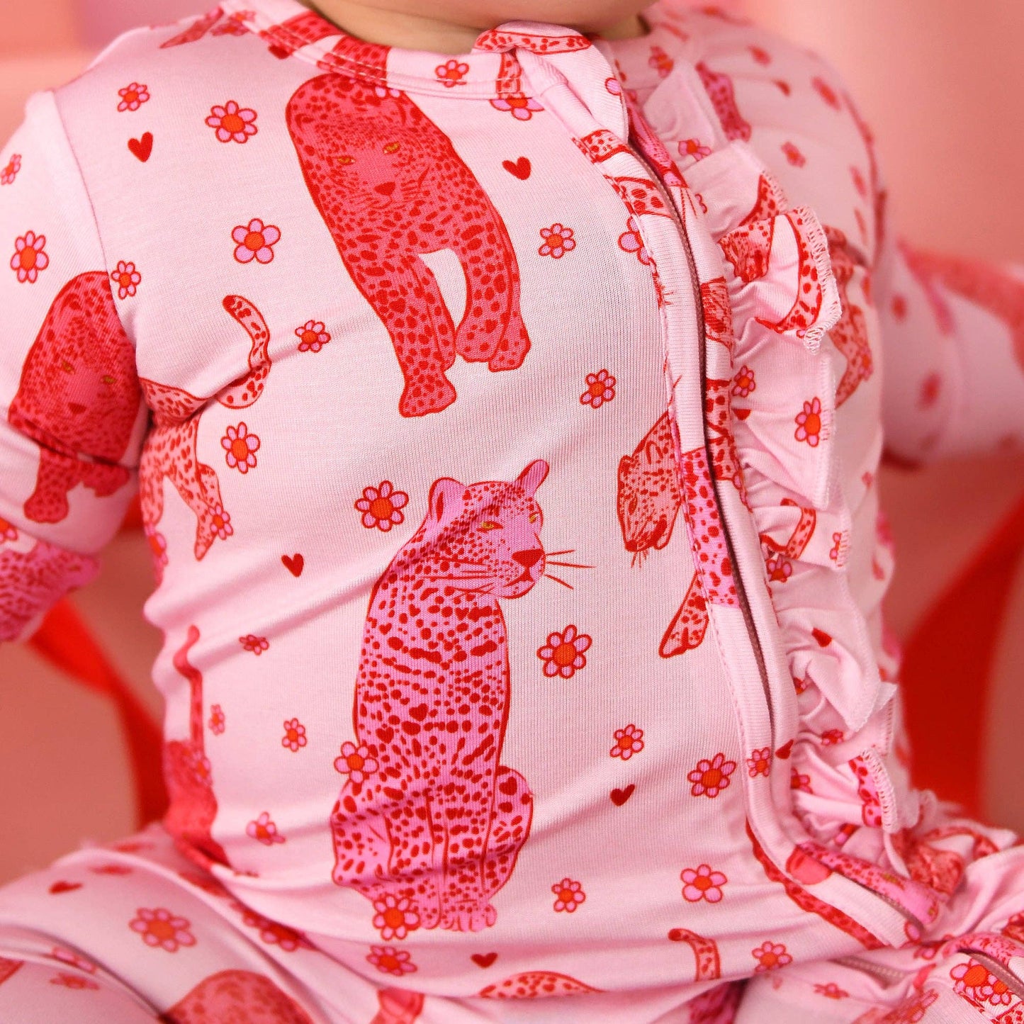 Cambrie RUFFLE ZIP Valentines Day Bamboo 1PC Two Way Zipper: 0-3m