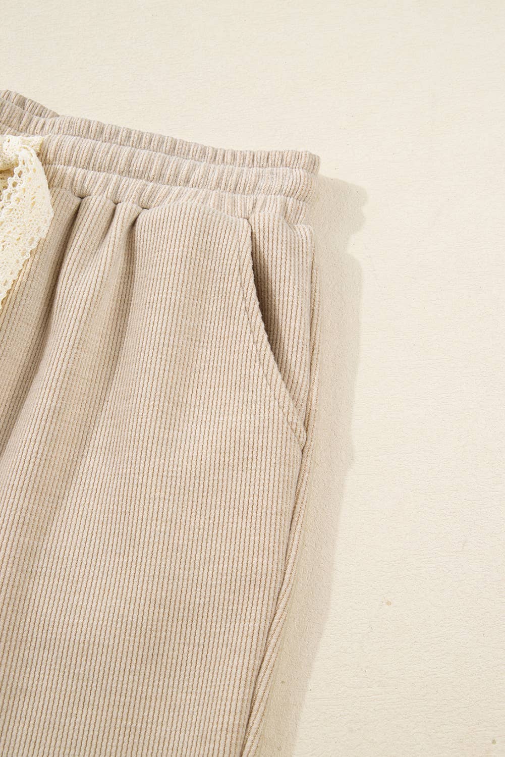 Drawstring Pullover Hoodie and High Waist Pants Corduroy Set: Leopard parchment / Missy / S