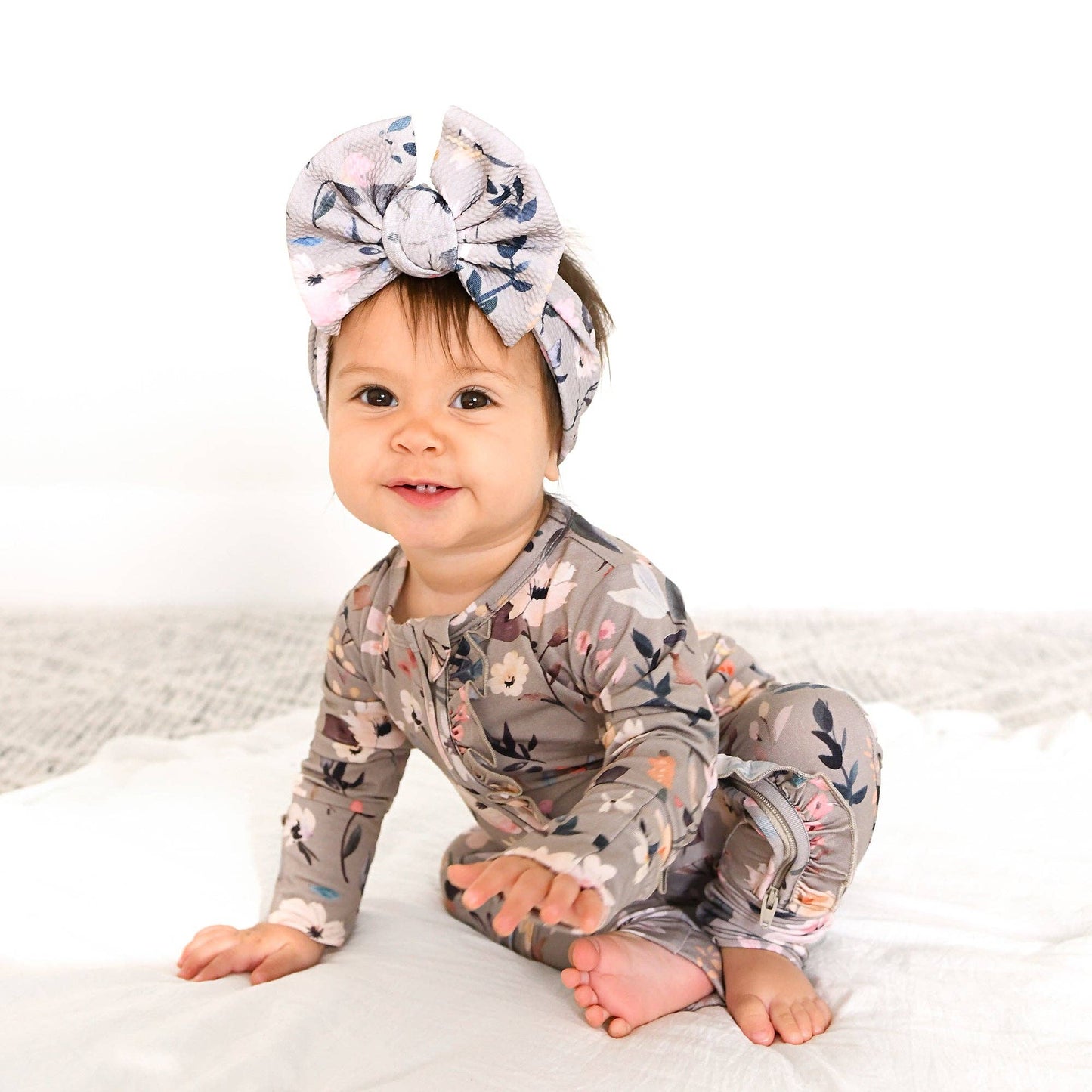 Tatum RUFFLE ZIP Bamboo One Piece Floral Baby Clothing: 3-6m