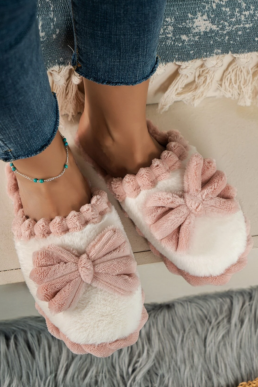 66Bow Decor Color Block Ribbed Plush Slippers Gifts: Fushia / 8.5(40)
