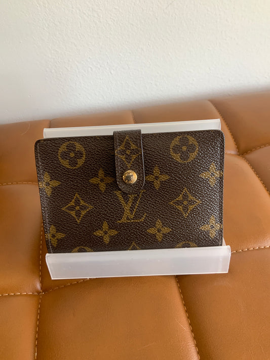 Luxury Wallet AUTHENTIC