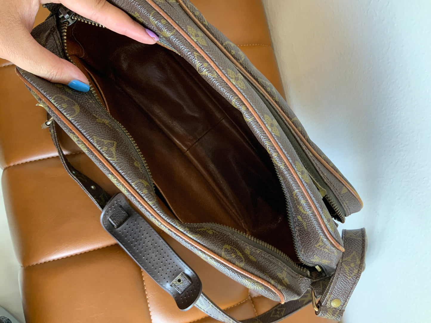 Vintage Luxury Crossbody