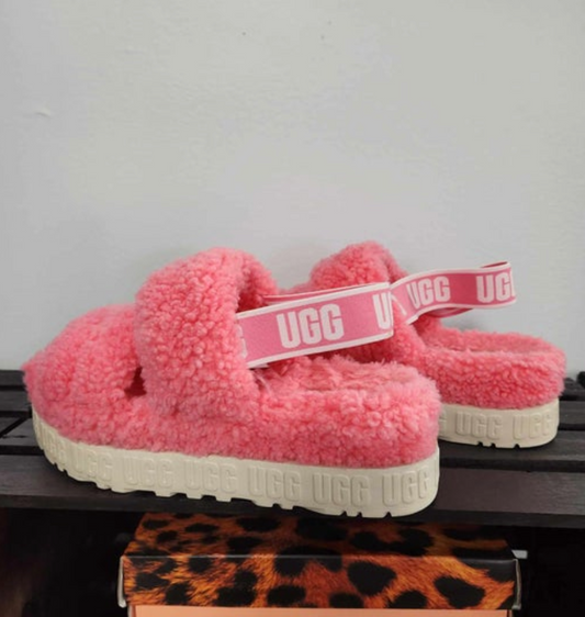 Ugg Pink Slipper Shoes size 7