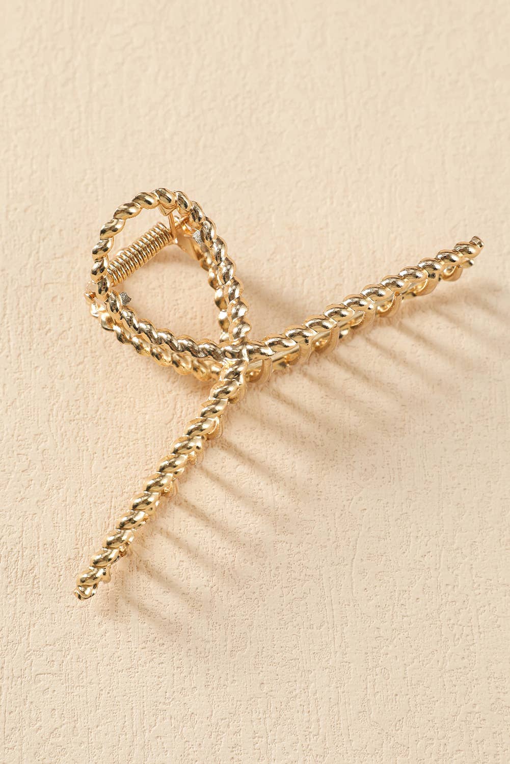 Twist Large Alloy Hair Clip Gifts: Gold / Medium