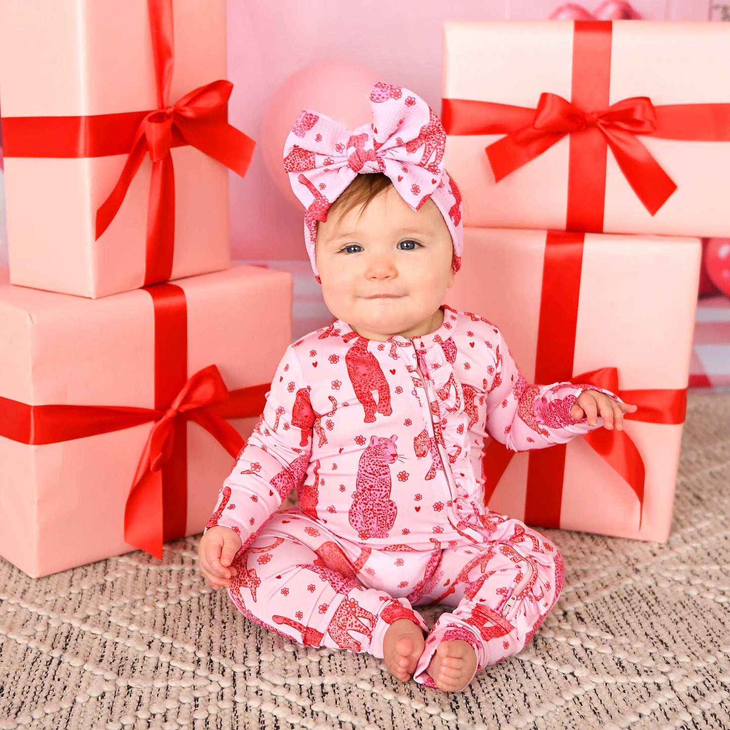Cambrie RUFFLE ZIP Valentines Day Bamboo 1PC Two Way Zipper: 0-3m