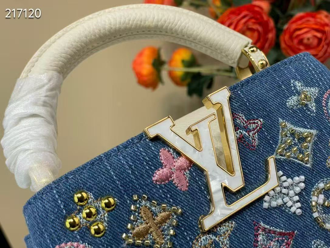LIMITED EDITION  Louis Vuitton Capucines Mini bag in Monogram denim