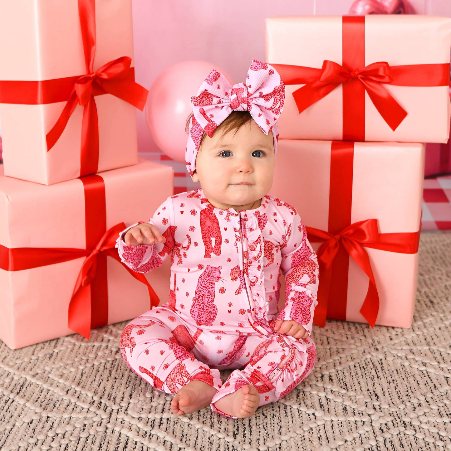 Cambrie RUFFLE ZIP Valentines Day Bamboo 1PC Two Way Zipper: 0-3m